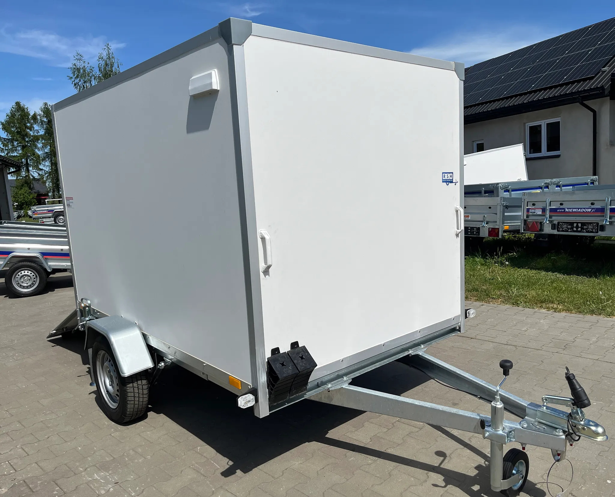 Niewiadów Furgon sklejkowy F752415D H150 TRAP DŁ 248 X SZER 150X150CM - 19