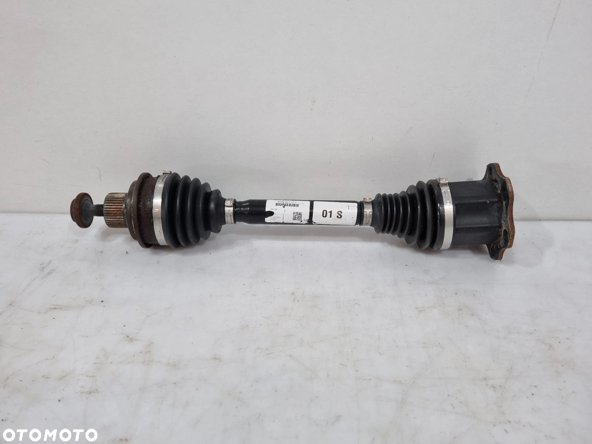 AUDI A4 B9 A5 8W PÓŁOŚ LEWA PRAWA PRZÓD 8W0407271 - 1