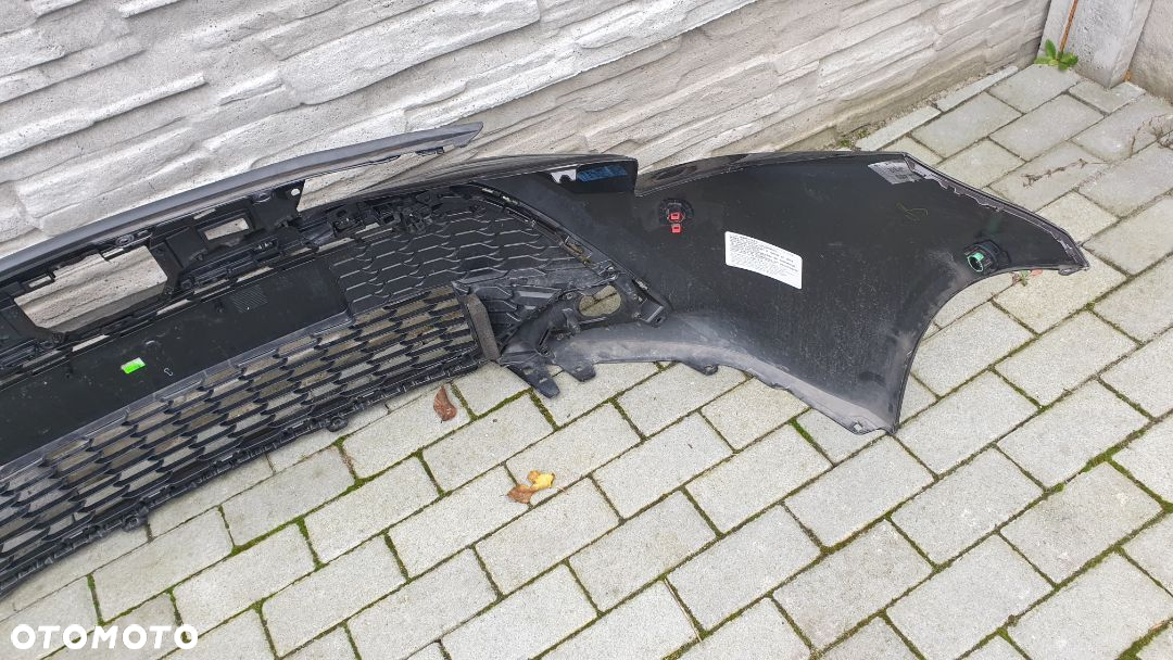 Zderzak Toyota Corolla XII E21 E210 2018 - - 8