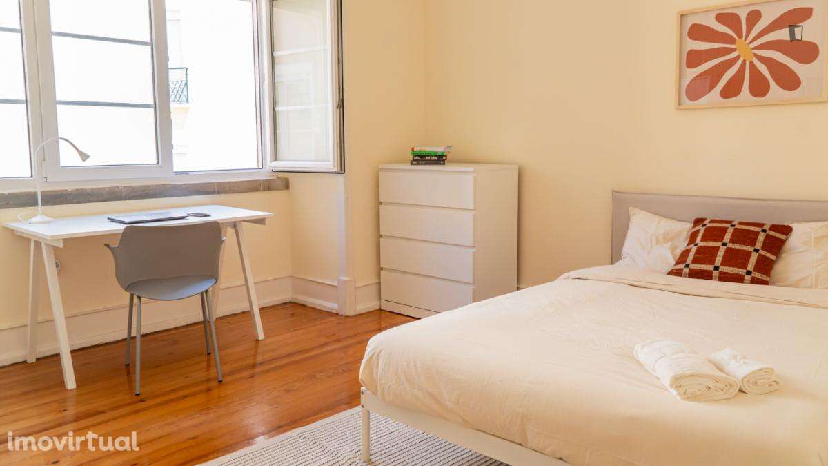 Quarto - localizado em Alameda Lisbon - Grande imagem: 2/16