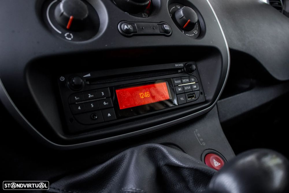 Renault Kangoo E-Tech Confort - 22