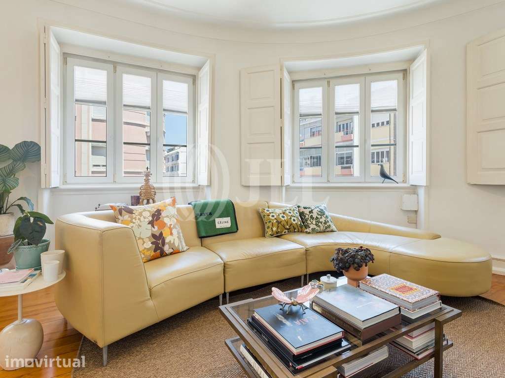 Apartamento T3, no Alto de Santo Amaro, em Lisboa - Grande imagem: 4/26