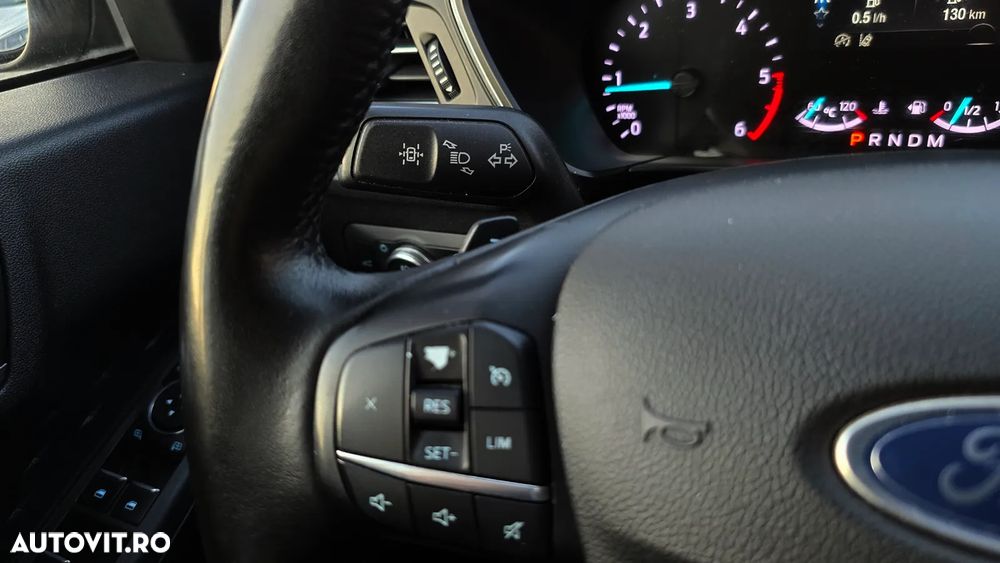 Ford Kuga 2.0 EcoBlue 4x4 Aut. TITANIUM - 33