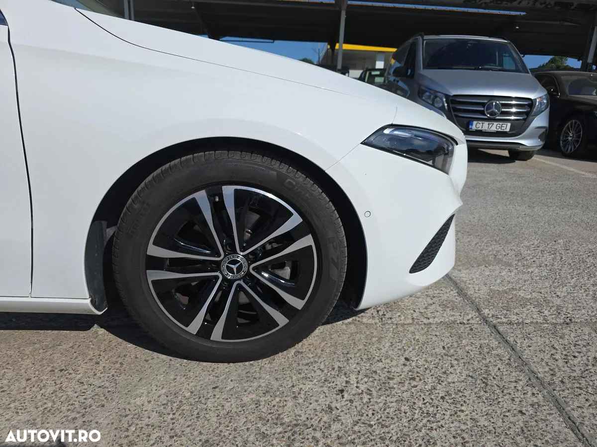 Mercedes-Benz A 200 7G-DCT - 14