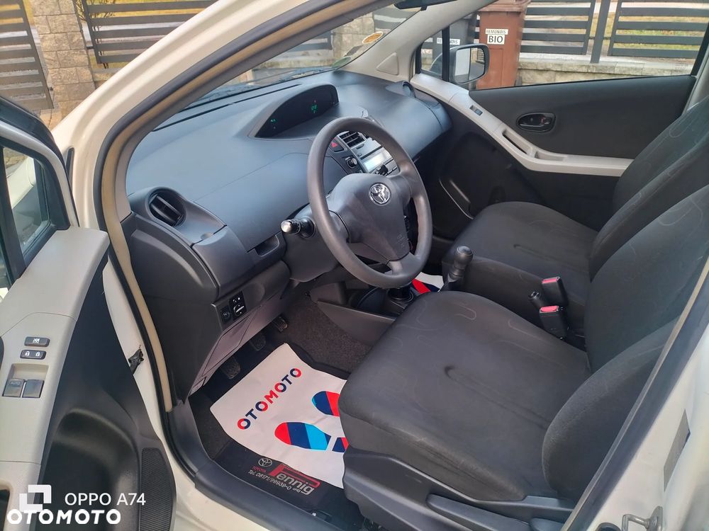 Toyota Yaris 1.0 VVT-i Cool - 7