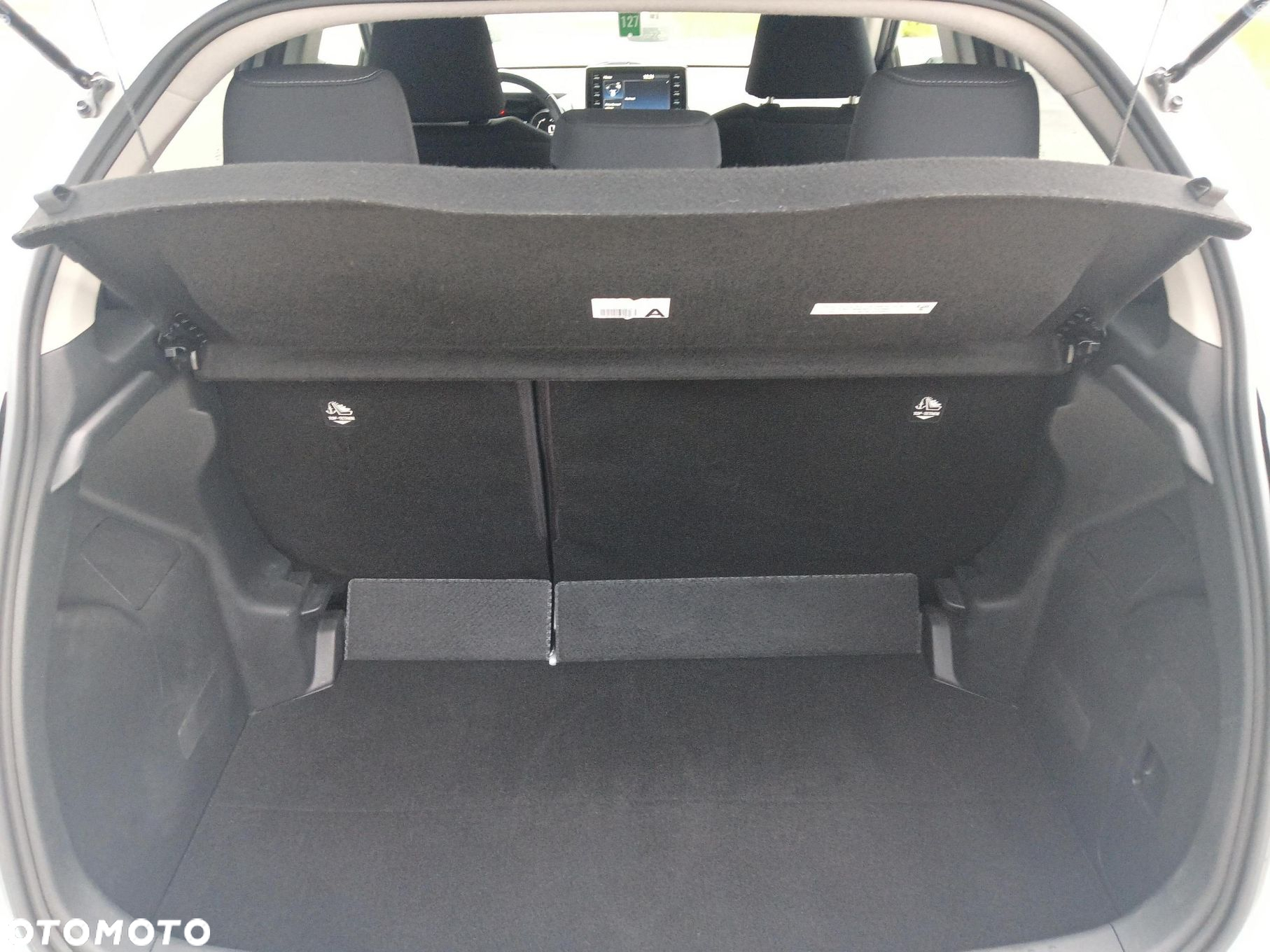 Toyota Yaris - 10