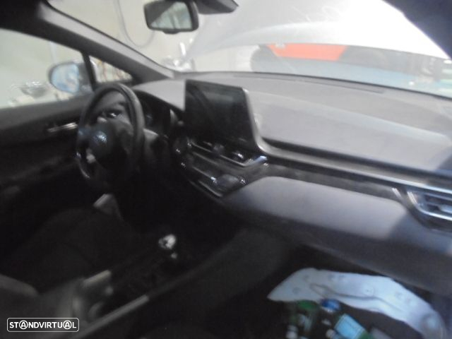 Carro MOT: 2ZRFXE CXVEL: CVFC TOYOTA CHR 2017 1.8 HYBRID 122CV 5P CINZENTO GASOLINA - 5