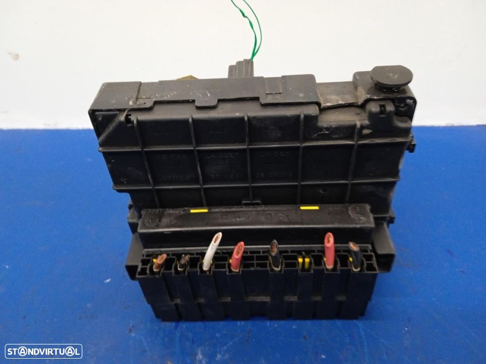 CAIXA RELÉS / FUSÍVEIS CITROEN XSARA BREAK 2001 -96440038680 - 2