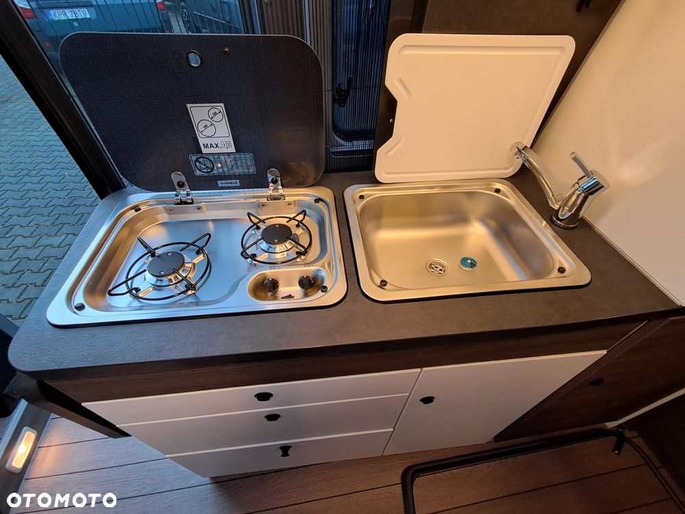 KNAUS VanTourer 600D Fabrycznie Nowy Automat DOPOSAŻONY 4 osobowy FV23% - 15