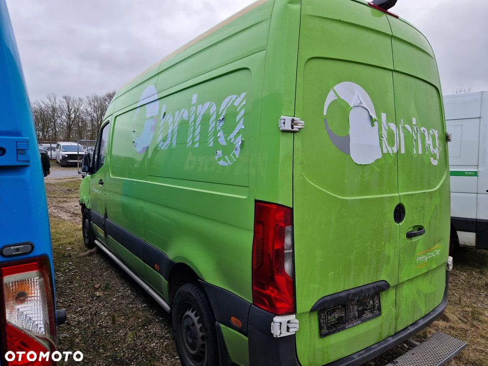 Mercedes-Benz SPRINTER - 4