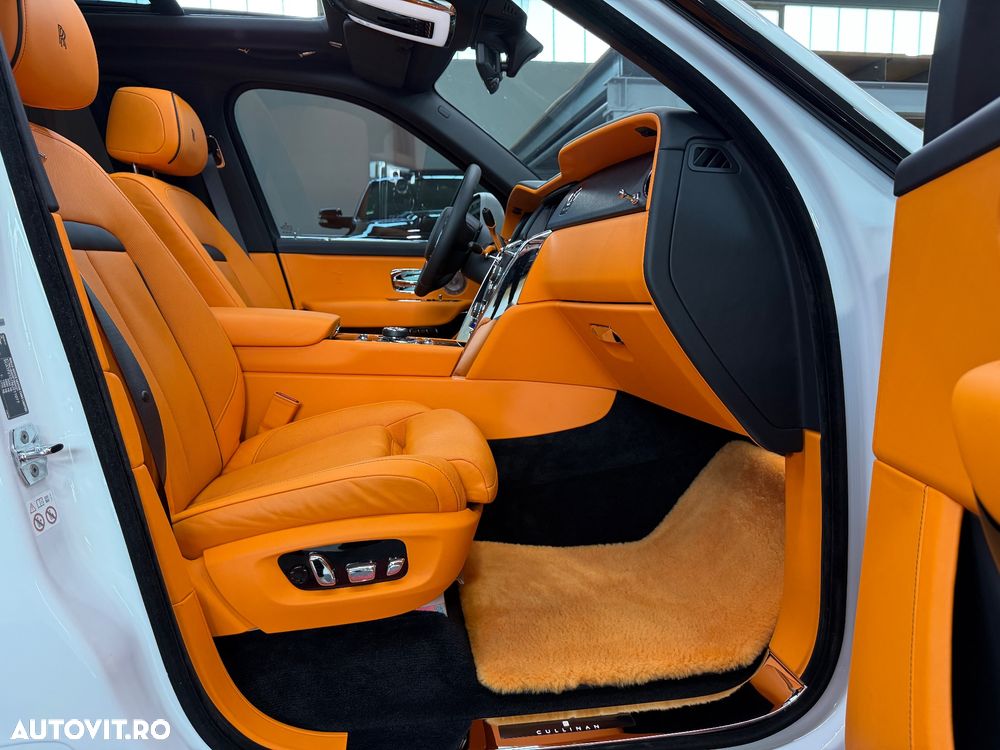 Rolls-Royce Cullinan - 31