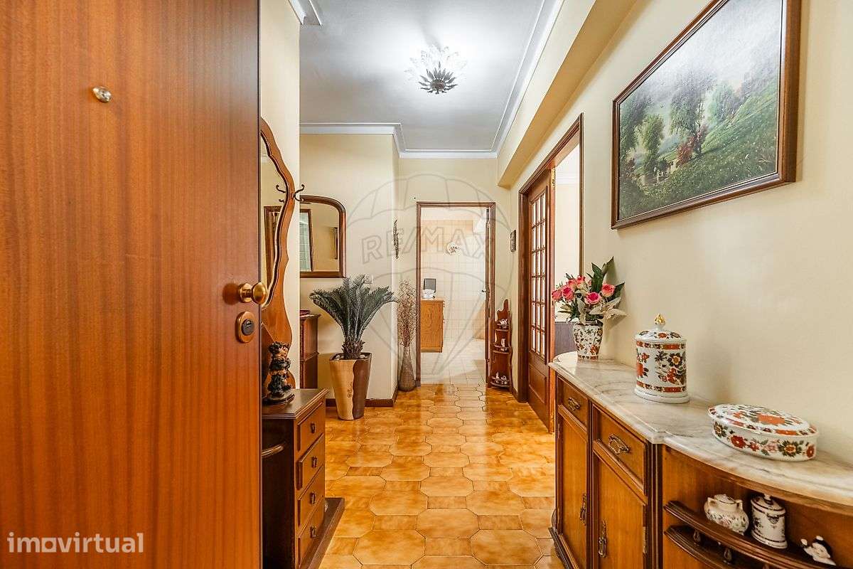 Apartamento T3 no centro da cidade de Braga, em S. José de S. Lázaro! - Grande imagem: 4/27