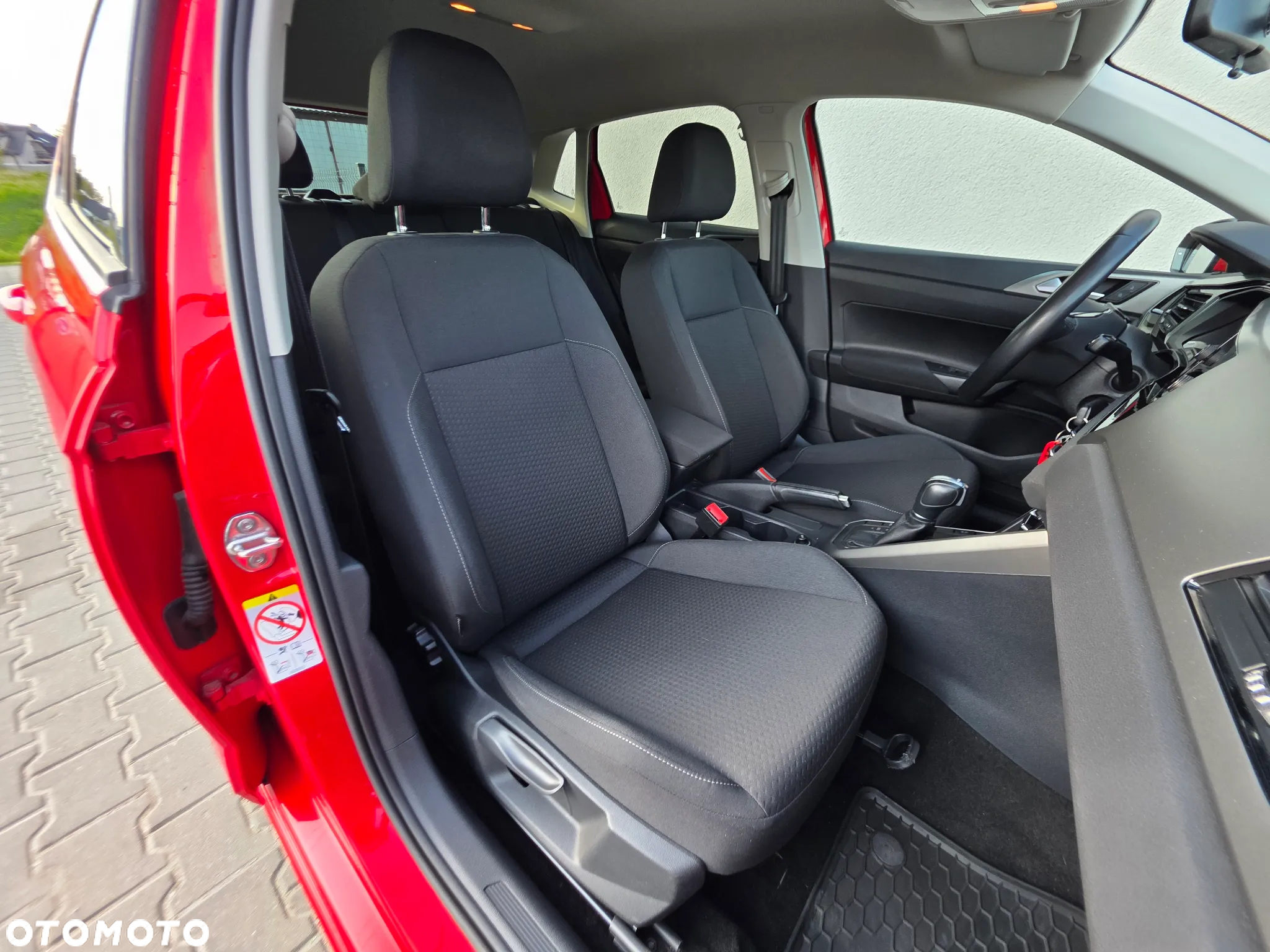 Volkswagen Polo 1.0 TSI Comfortline DSG - 12