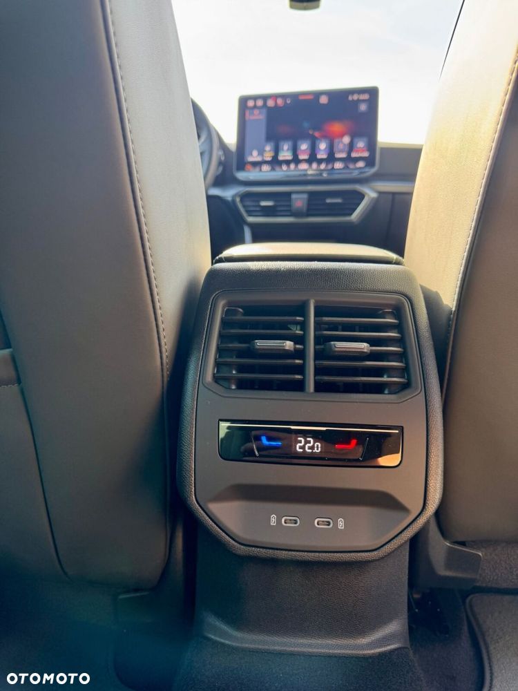 Cupra Leon 1.5 eTSI DSG - 12