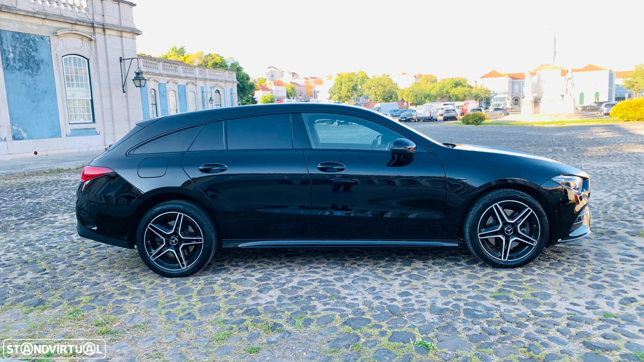 Mercedes-Benz CLA 250 e Shooting Brake AMG Line - 15