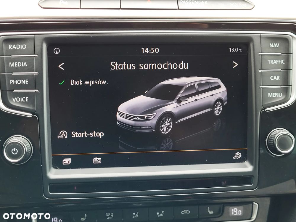 Volkswagen Passat 2.0 TDI (BlueMotion Technology) Highline - 29