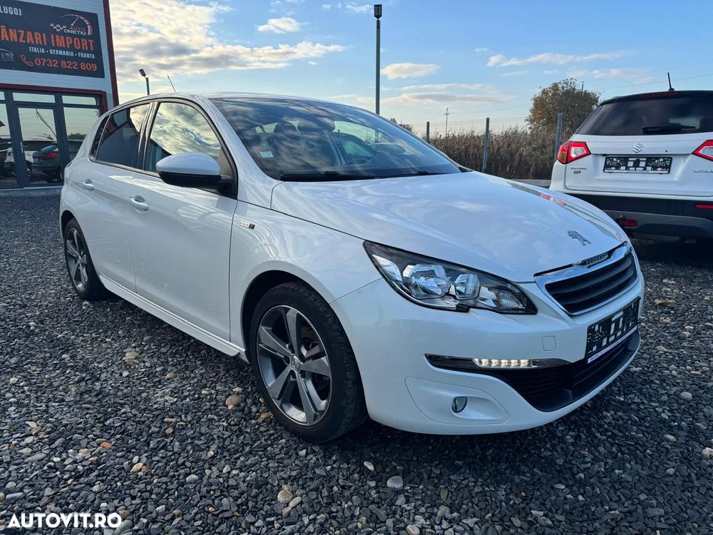 Peugeot 208 - 2