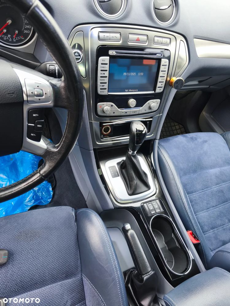 Ford Mondeo 2.0 TDCi Titanium - 19