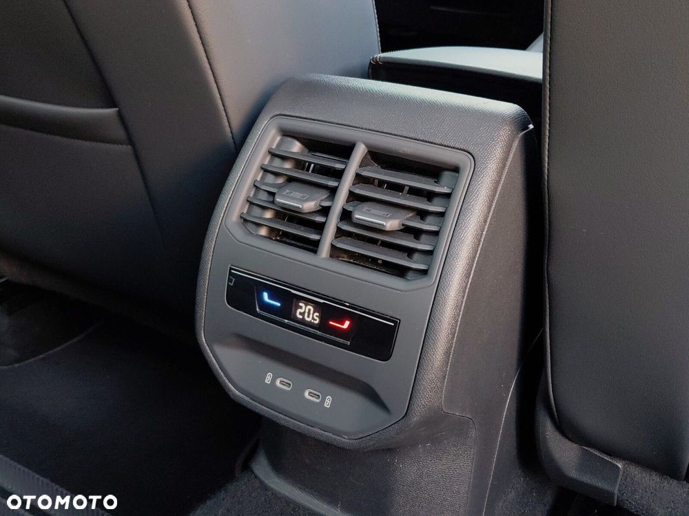Cupra Leon 2.0 TSI DSG - 28