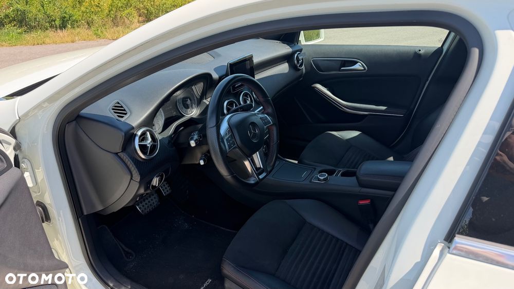 Mercedes-Benz Klasa A 180 (BlueEFFICIENCY) 7G-DCT - 10