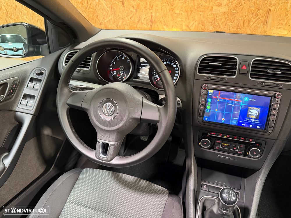 VW Golf Cabriolet 1.2 TSI BlueMotion Life - 11