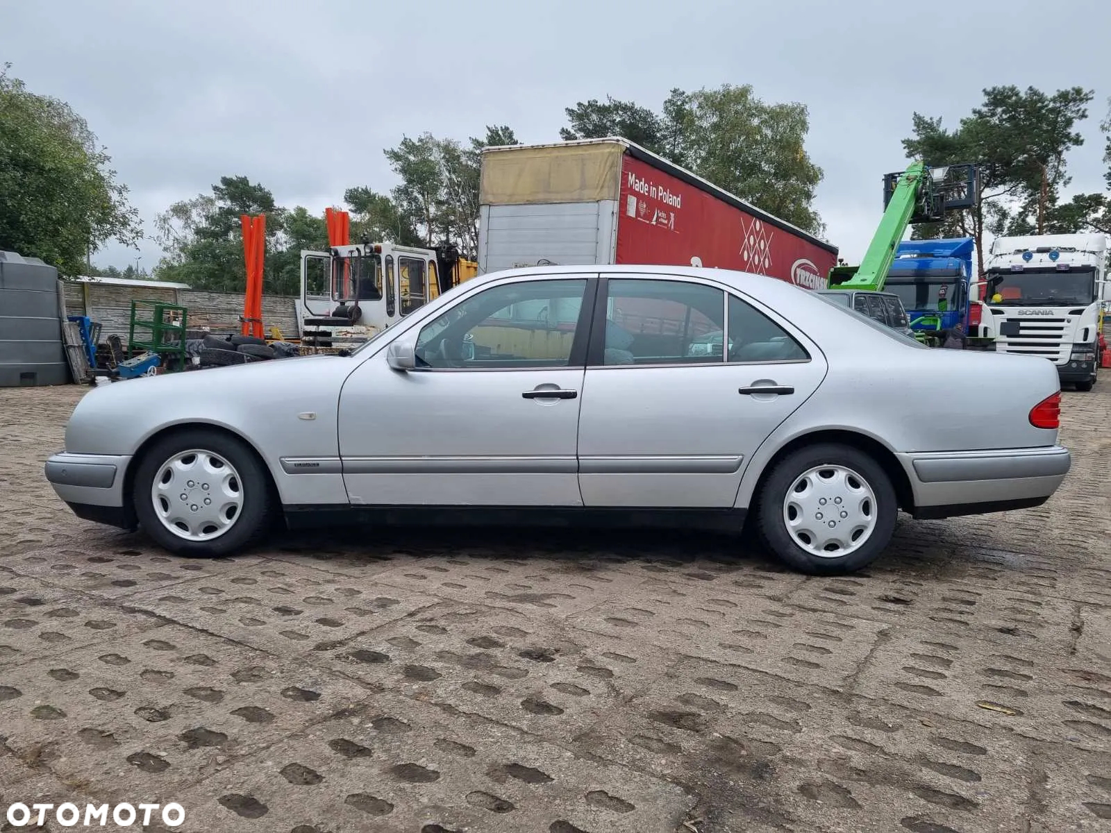 Mercedes-Benz Klasa E - 3