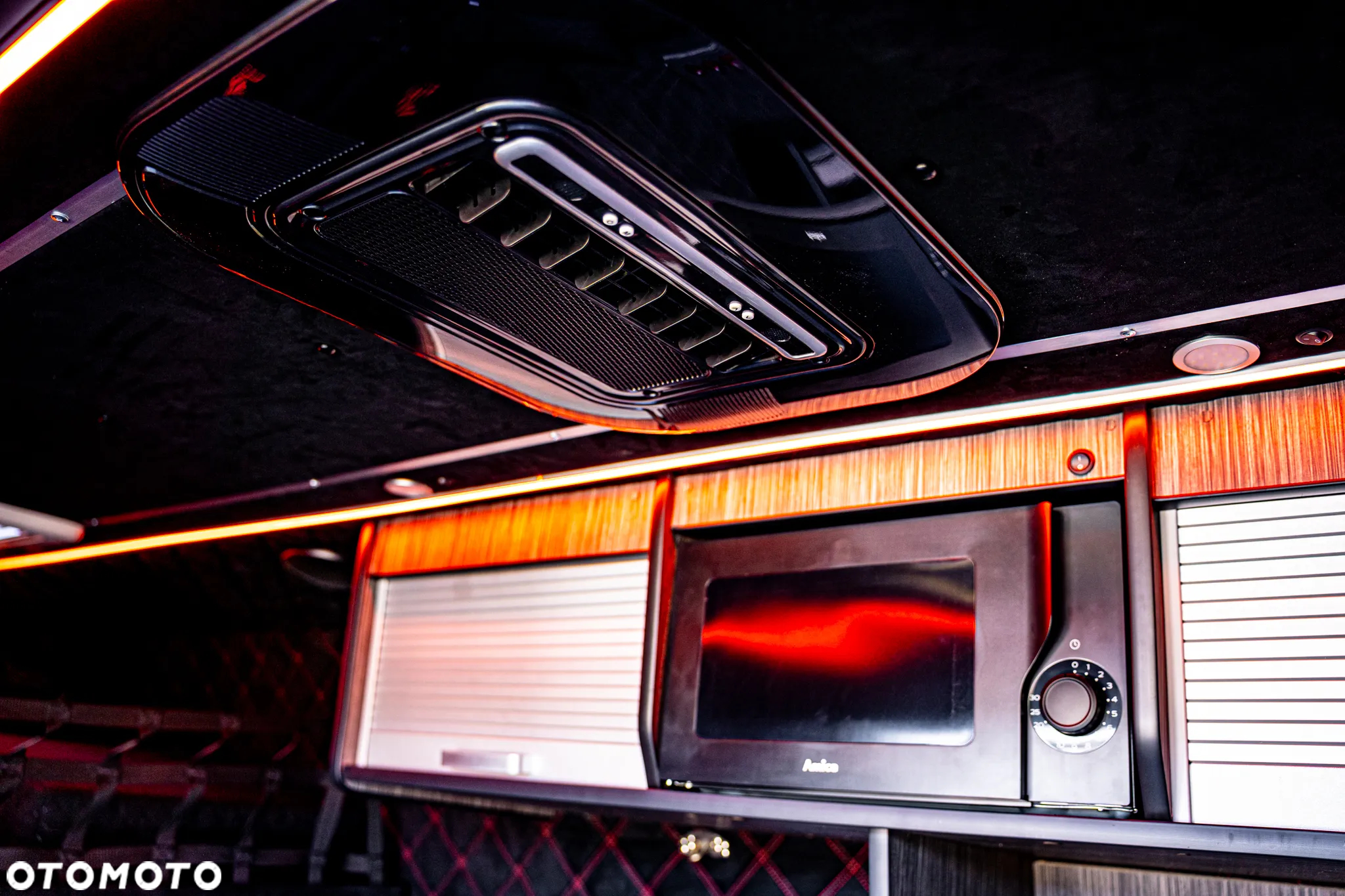 Mercedes-Benz Sprinter - 17