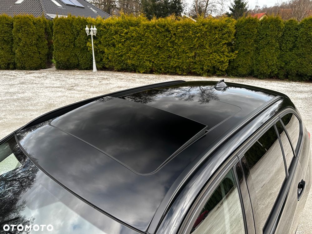 BMW Seria 3 325d Sport Line Shadow sport - 37