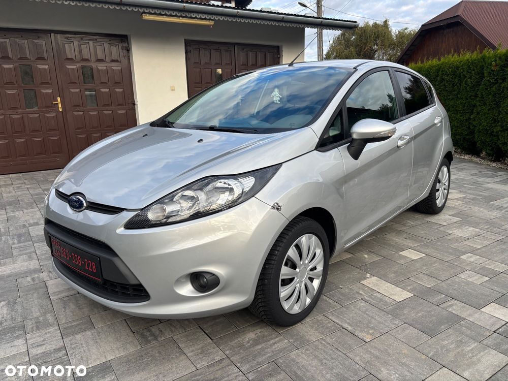 Ford Fiesta 1.25 Champions Edition - 4