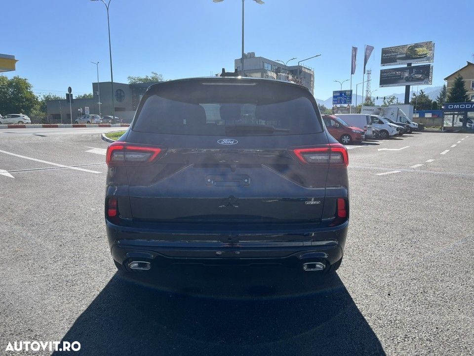 Ford Kuga - 8