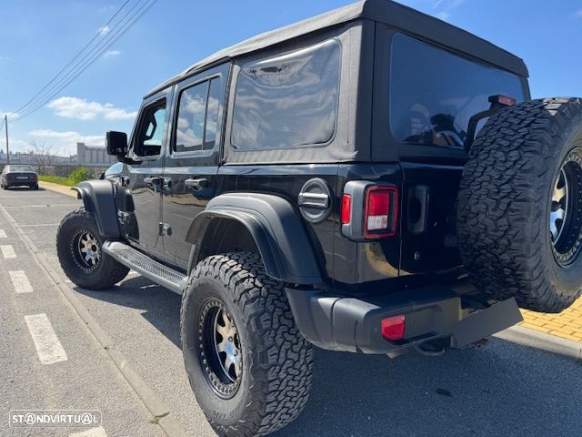 Jeep Wrangler - 6