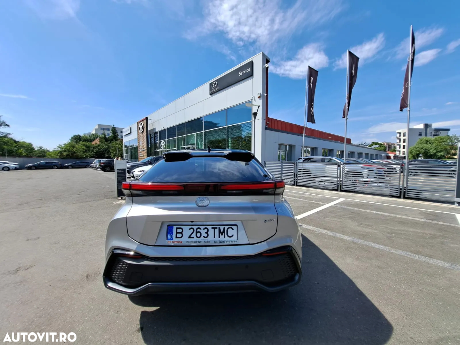 Toyota C-HR 1.8 HEV 140 CP 4x2 CVT Exclusive - 8