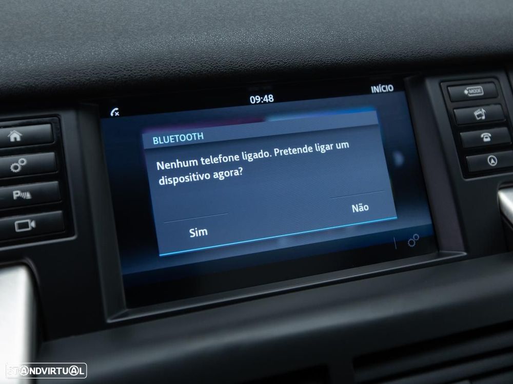 Land Rover Discovery Sport 2.0 eD4 SE - 26