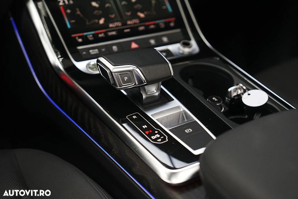 Audi Q7 55 TFSI quattro Tiptronic S line - 16