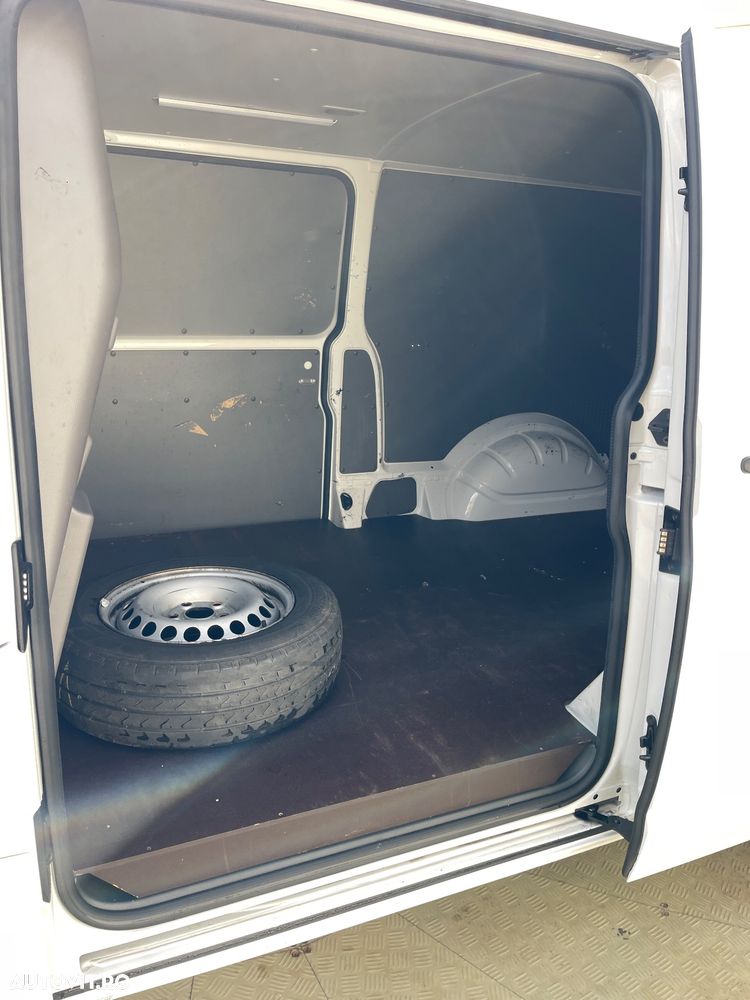 Volkswagen Transporter 2.0TDI  LUNG  2CULISANTE - 26