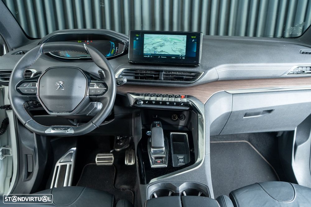 Peugeot 3008 1.6 Hybrid GT Pack e-EAT8 - 13