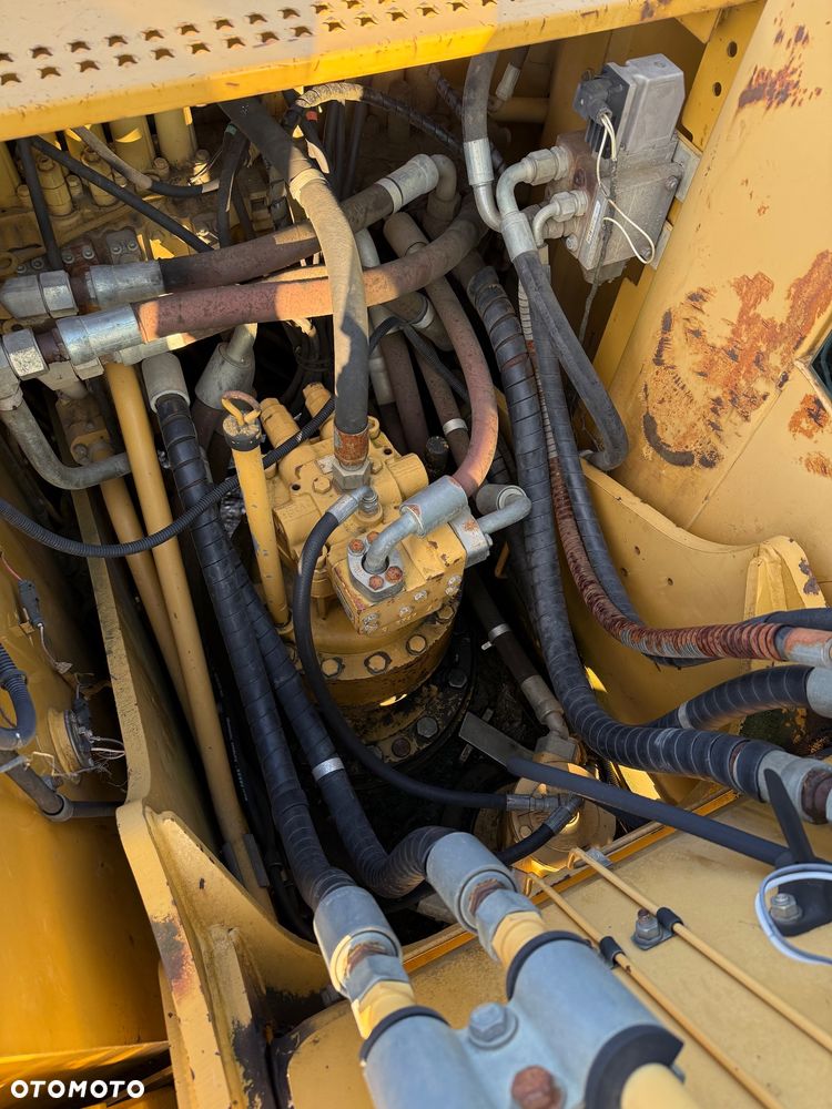 Caterpillar 318 CL - 19