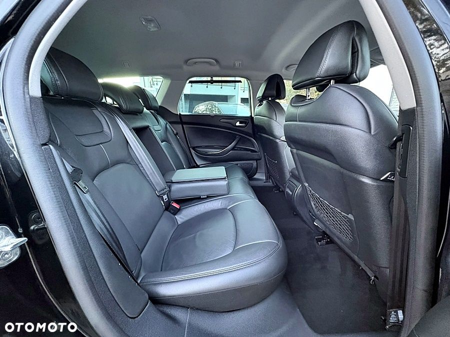 Citroën C5 2.0 HDi Exclusive - 22