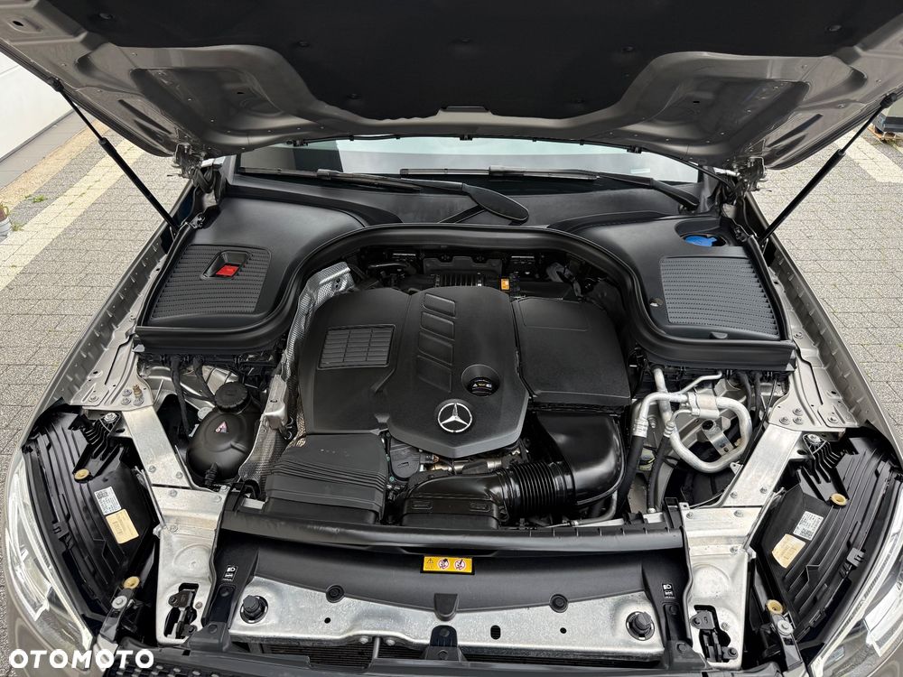 Mercedes-Benz GLC - 39