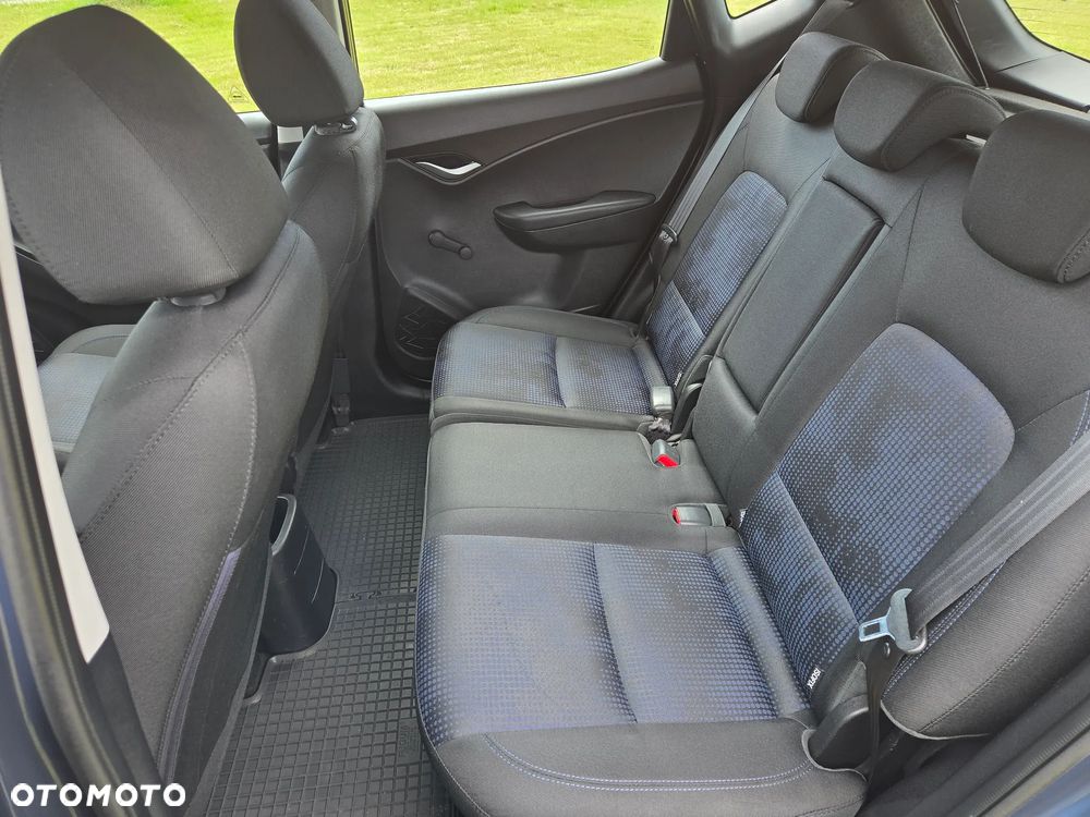 Hyundai ix20 1.4 blue - 18