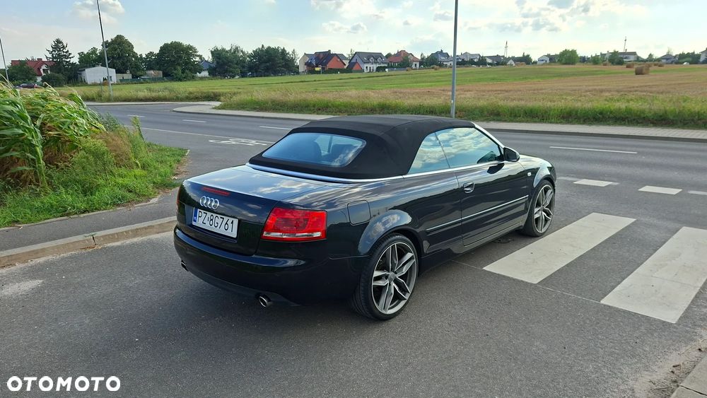 Audi A4 Cabrio - 4