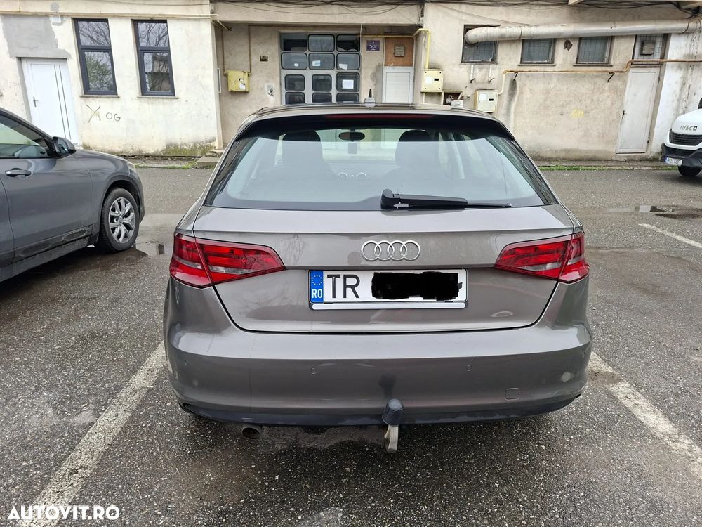 Audi A3 1.6 TDI Ambition - 4