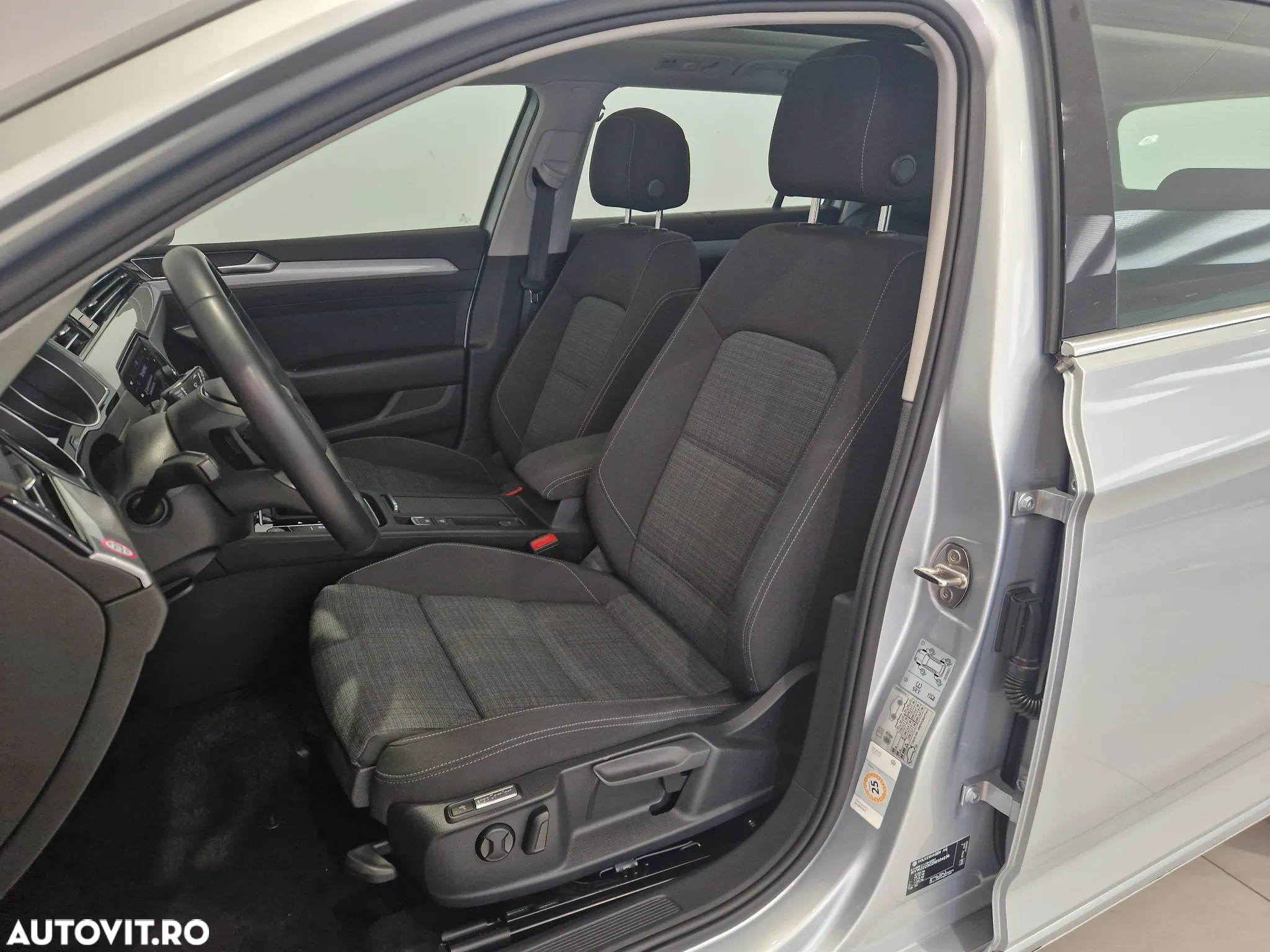 Volkswagen Passat Variant 2.0 TDI DSG Comfortline - 10