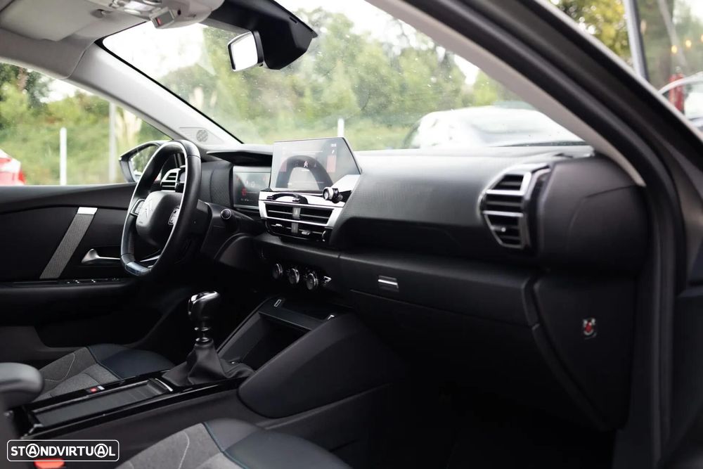 Citroën C4 1.2 PureTech Shine - 30