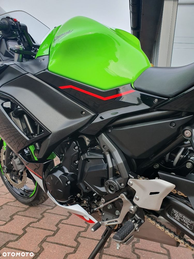 Kawasaki Ninja - 33