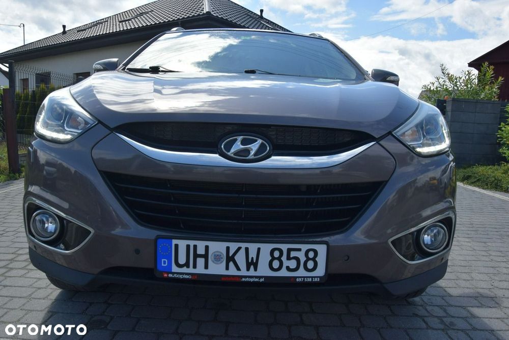 Hyundai ix35 2.0 CRDi 4WD Fifa World Cup Gold Edition - 7