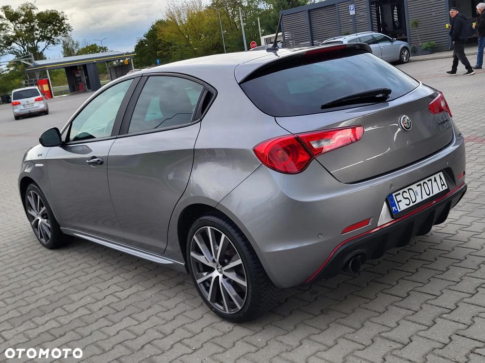 Alfa Romeo Giulietta 1.4 TB Sprint - 9