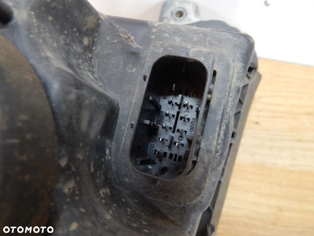 Lampa reflektor lewy przód Iveco Daily IV 06-14  Łuków części - 3