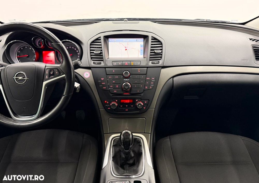 Opel Insignia 1.8 Design Edition - 16