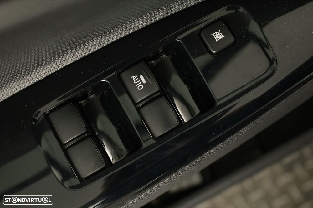 Mitsubishi Space Star 1.2 Intense Connect Edition - 17